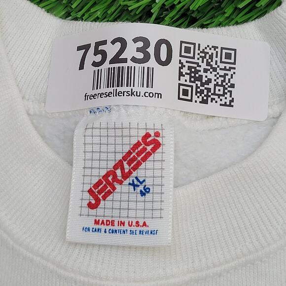 Vintage 1987 Cracker-Jack Bear Sweatshirt Womens XL 22x25 - Picture 7 of 13